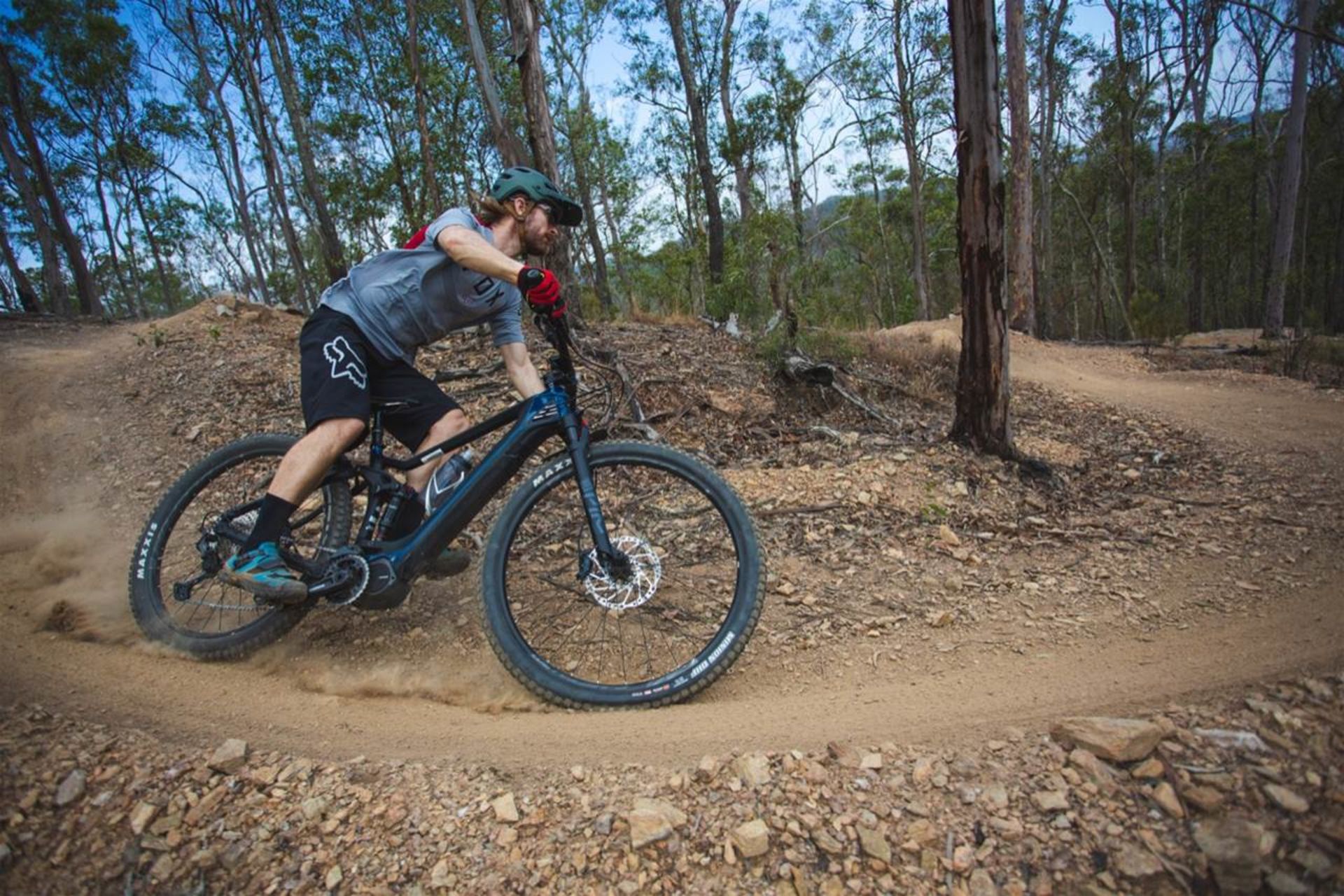 merida, eone forty, ebike, eone forty 8000, amb mag, bike test, review, emtb, tested, carbon, alloy, shimano