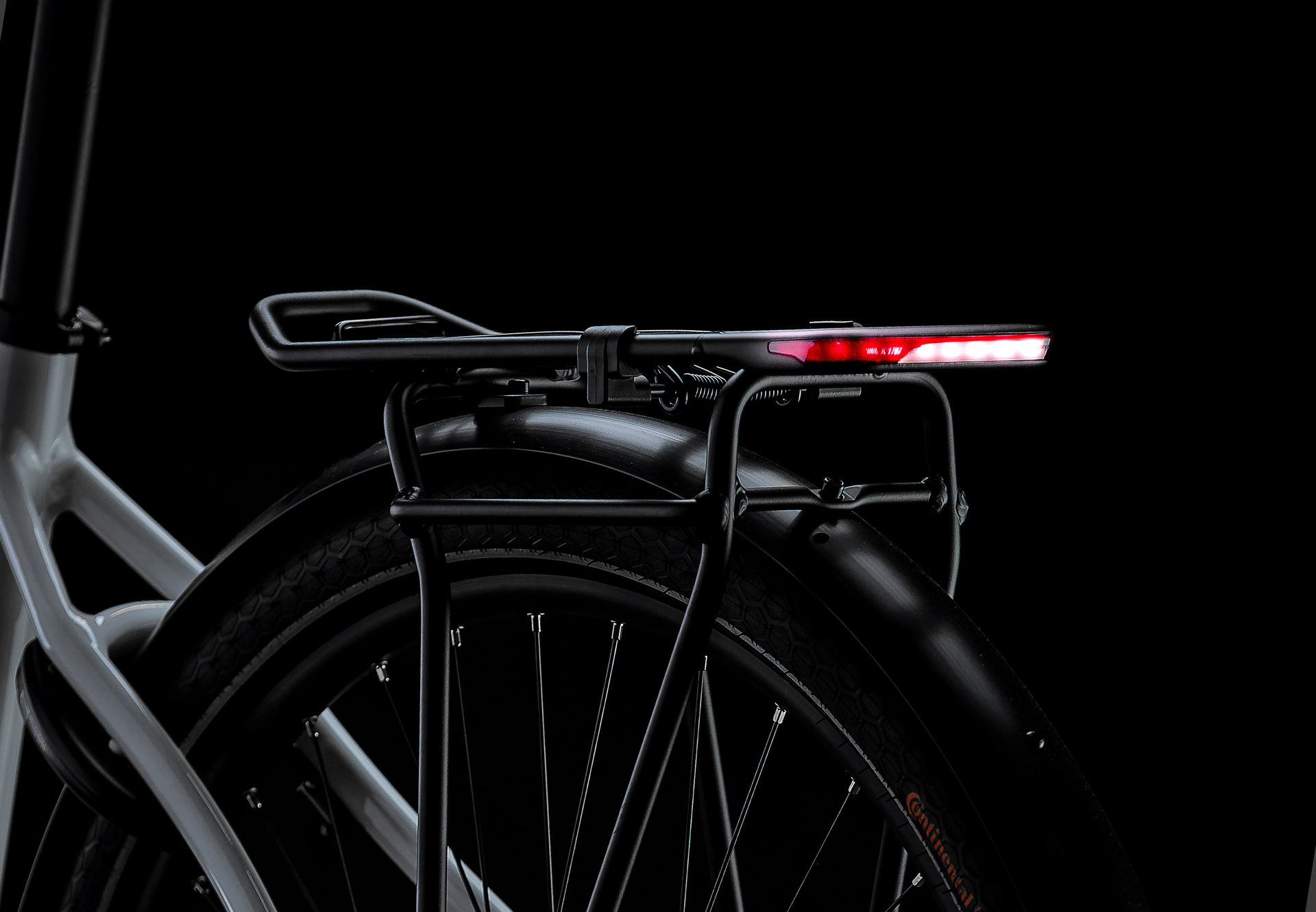 MIK HD rear rack to win Design Innovation Award 2021 extension